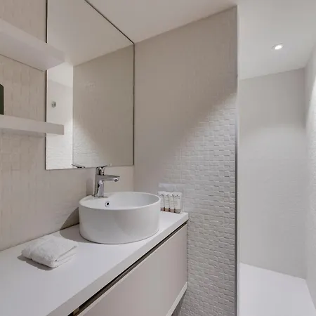 Neuf Rooftop, Sud, Proche Pistes, Cheminee, Wifi - Fr-1-690-21 Apartamento *